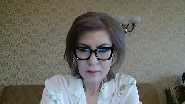 Elegant00Lady online show from 20, 12, 2025