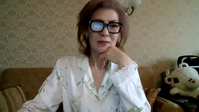 Elegant00Lady online show from 22, 2, 2026