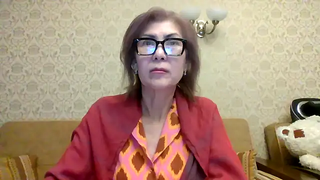 Elegant00Lady online show from 19, 4, 2026