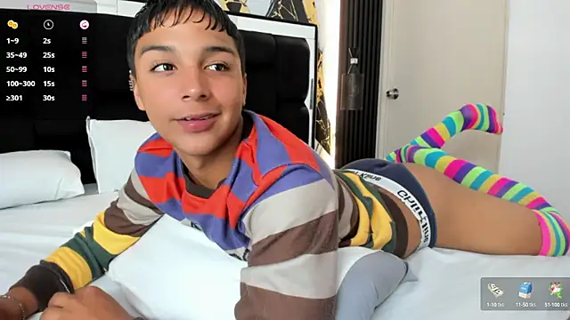 Seductivo jr online show from 17, 10, 2025