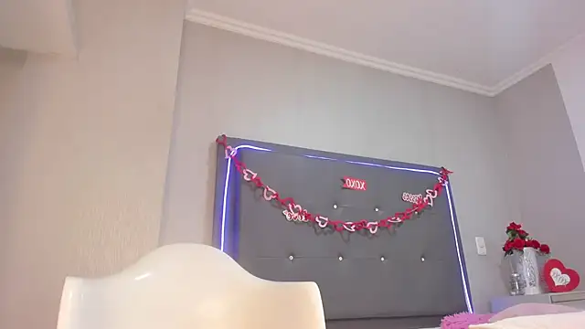 emma lye online show from 21, 4, 2026