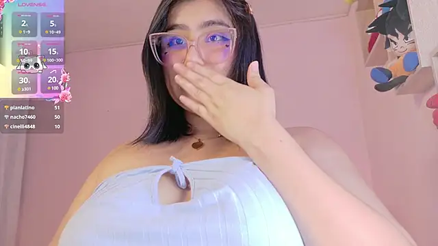Snapshot of juli_juliana chatting on 13, 1, 2025 juli juliana online show from 13, 1, 2025