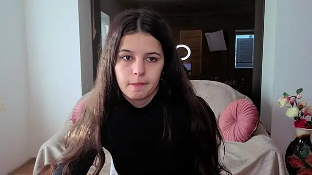 Molly Owens online show from 19, 9, 2025