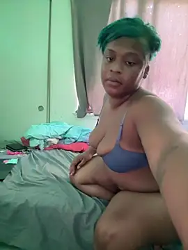 Prettynthick12 online show from 24, 6, 2026
