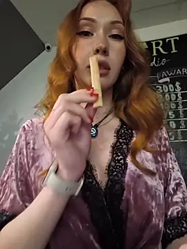 Snapshot of MayaSolar chatting on 5, 2, 2026 MayaSolar online show from 5, 2, 2026