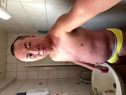 Snapshot of chih515 chatting on 25, 10, 2025 chih515 online show from 25, 10, 2025