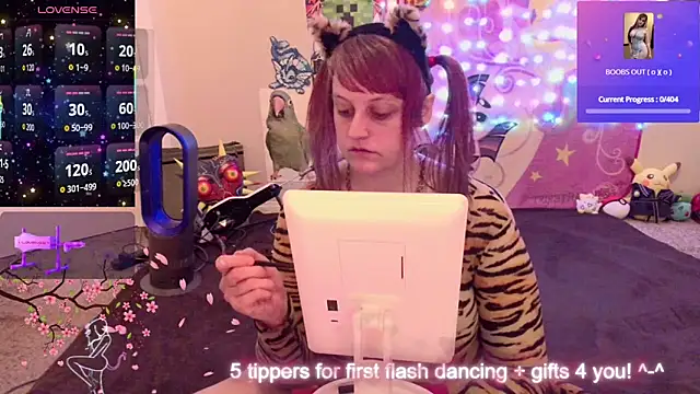 BabyZelda online show from 2, 2, 2026