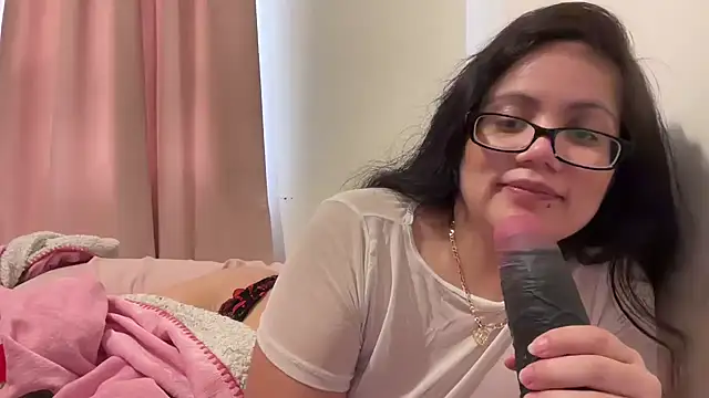 Babygirl katalina online show from 31, 3, 2026
