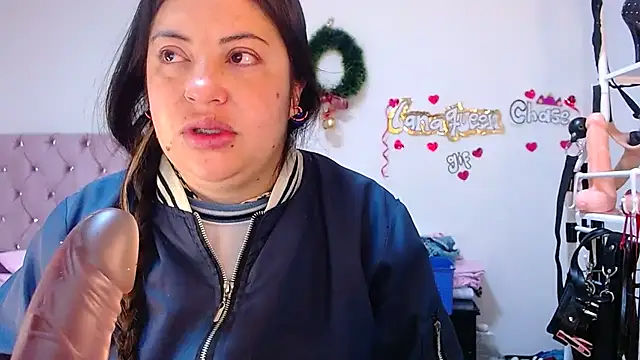 lanaqueen699 online show from 19, 2, 2026