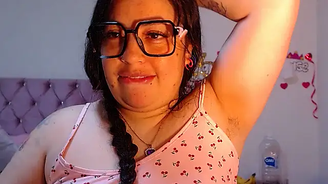 lanaqueen699 online show from 15, 4, 2026