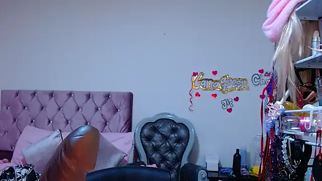 lanaqueen699 online show from 19, 3, 2026