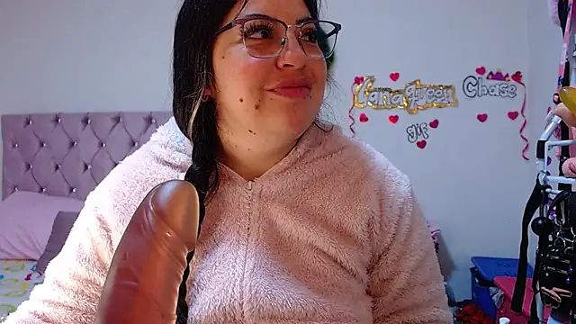 lanaqueen699 online show from 4, 3, 2026