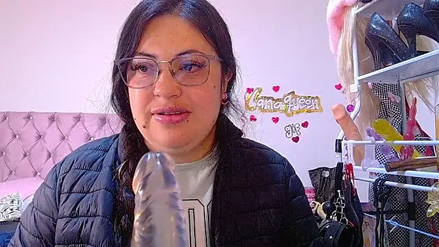 Snapshot of lanaqueen699 chatting on 6, 7, 2026 lanaqueen699 online show from 6, 7, 2026