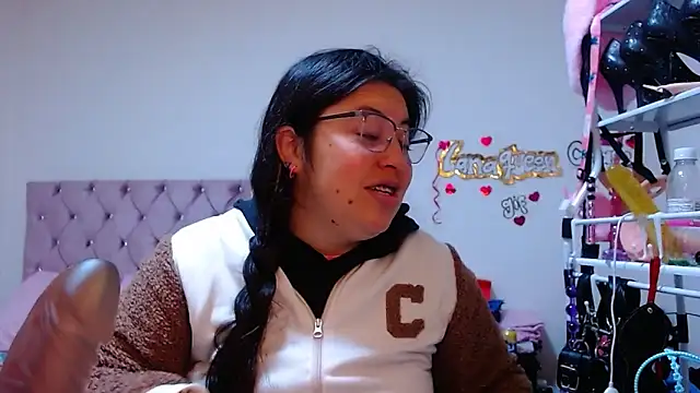 lanaqueen699 online show from 13, 3, 2026