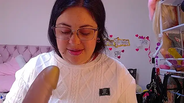 Snapshot of lanaqueen699 chatting on 30, 6, 2026 lanaqueen699 online show from 30, 6, 2026