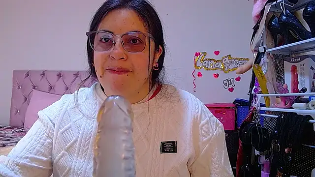 Snapshot of lanaqueen699 chatting on 22, 7, 2026 lanaqueen699 online show from 22, 7, 2026