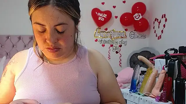 lanaqueen699 online show from 3, 3, 2025