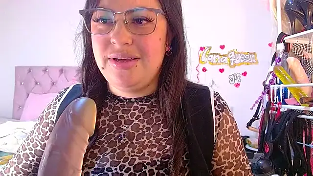 Snapshot of lanaqueen699 chatting on 27, 4, 2026 lanaqueen699 online show from 27, 4, 2026