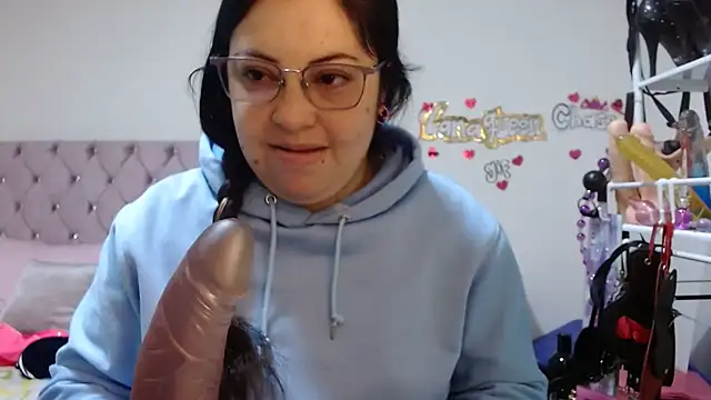 lanaqueen699 online show from 12, 2, 2026