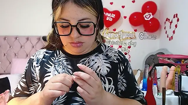 lanaqueen699 online show from 25, 2, 2025
