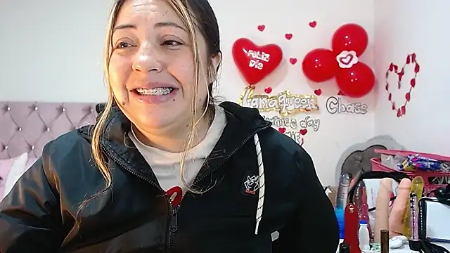 lanaqueen699 online show from 26, 2, 2025