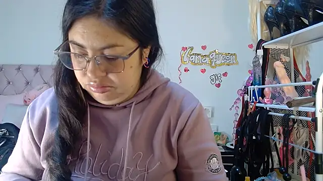 Snapshot of lanaqueen699 chatting on 20, 5, 2026 lanaqueen699 online show from 20, 5, 2026