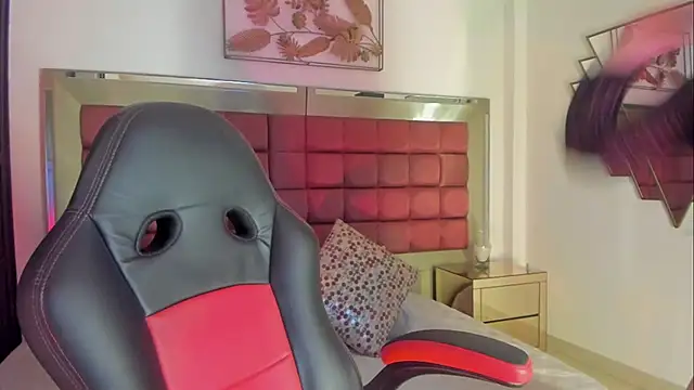 Snapshot of ShegoBlake chatting on 22, 11, 2025 ShegoBlake online show from 22, 11, 2025