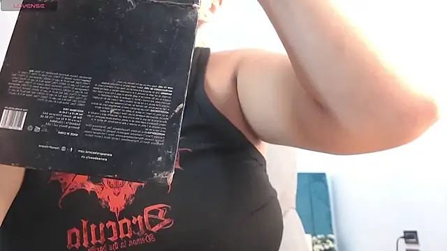 april bunnyy online show from 13, 11, 2025