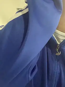 Larabrooks online show from 18, 3, 2026