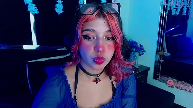 UnderBaby  online show from 17, 1, 2025