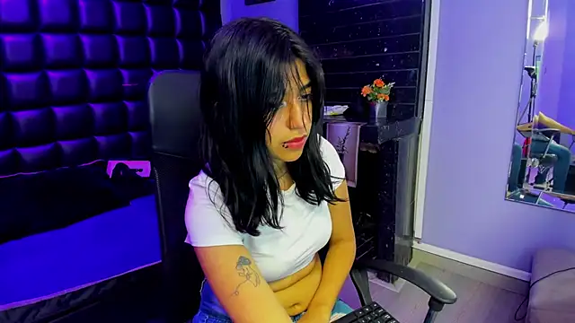 UnderBaby  online show from 20, 9, 2025