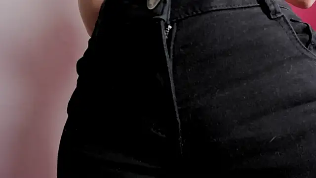 Melany Luv online show from 25, 10, 2025