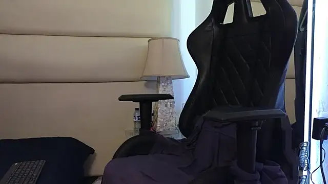 SbasTone Muscle online show from 18, 12, 2025