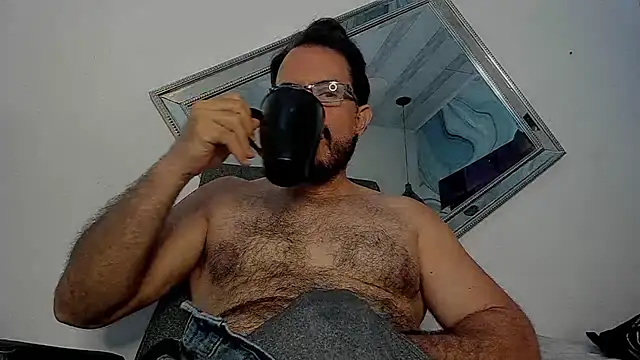 SbasTone Muscle online show from 11, 10, 2025