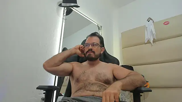 SbasTone Muscle online show from 28, 10, 2025