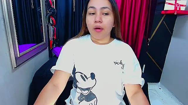 AmorMia online show from 8, 2, 2025