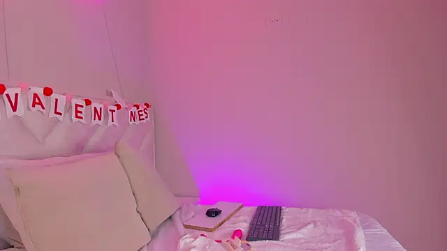  angela x online show from 17, 2, 2025