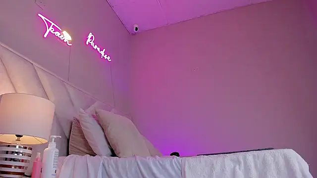  angela x online show from 24, 2, 2025