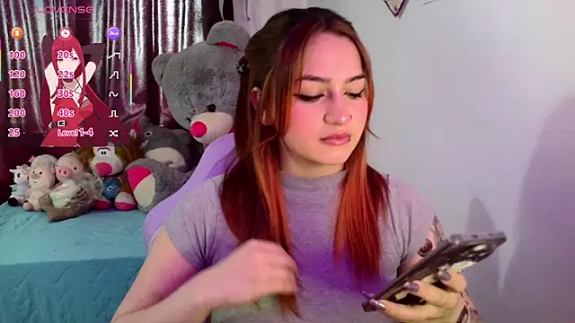 lucycherry   online show from 4, 12, 2025