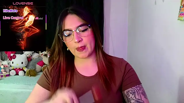 lucycherry   online show from 5, 3, 2026