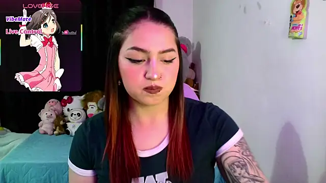 lucycherry   online show from 13, 2, 2026