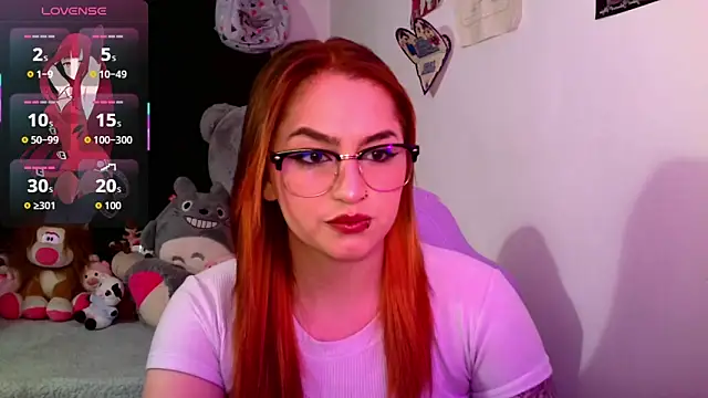 Snapshot of lucycherry__ chatting on 10, 10, 2025 lucycherry online show from 10, 10, 2025