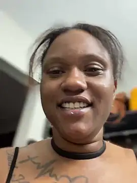 PrettyGal Tingz online show from 7, 2, 2025