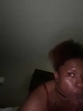 PrettyGal Tingz online show from 5, 2, 2025