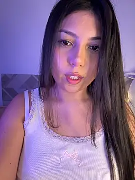 Maii chan online show from 3, 2, 2026