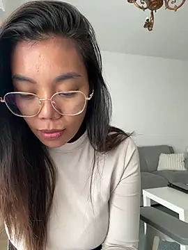 NaughtyMe online show from 17, 12, 2024
