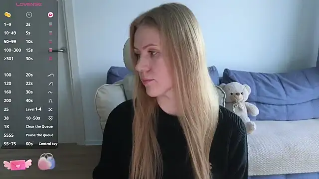 IsabelAllen online show from 25, 9, 2025