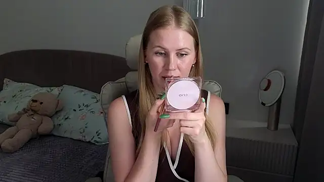 IsabelAllen online show from 8, 7, 2026