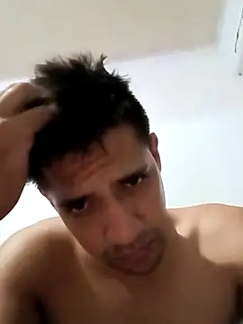 Snapshot of LiosArmando420 chatting on 20, 9, 2025 LiosArmando420 online show from 20, 9, 2025