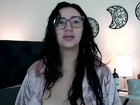 EvoletFMK online show from 11, 6, 2026
